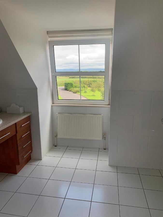 Enniscrone King Room Bagian luar foto
